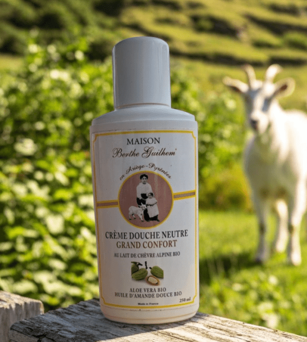 Crème douche au lait de chèvre alpine bio  250 ml - HUILE AMANDE DOUCE & ALOE VERA