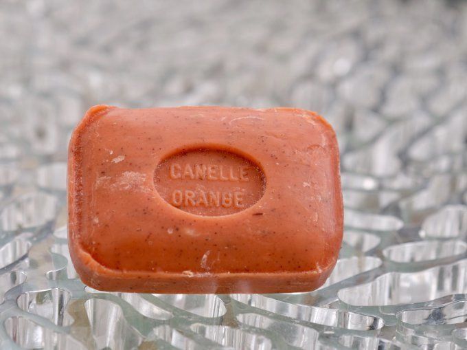 Savon de Marseilles parfumés 100gr Le Sérail - CANELLE ORANGE