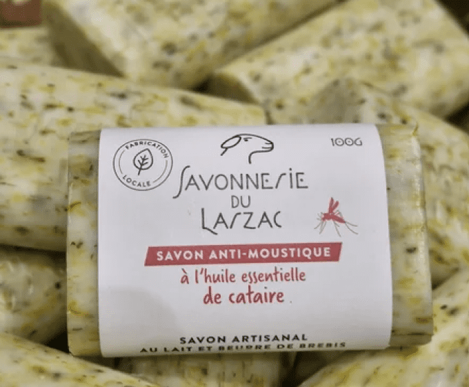 Savon au lait de brebis anti-moustiques anti-tiques 100g